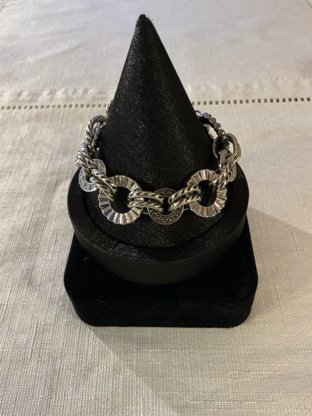 Multi-Link Chain Silver tone Bracelet